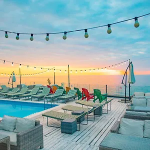 4* Hotel Boulevardside